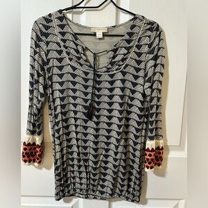 Kenar Black and Cream Blouse with Red Accents